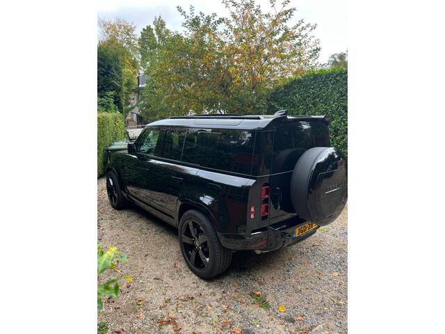 Land Rover DEFENDER 110 2.0 P300e 110 X-Dynamic HSE ** URBAN ** 22inch ** Towing ** Cold Climate Dakspoiler ** Side Vents