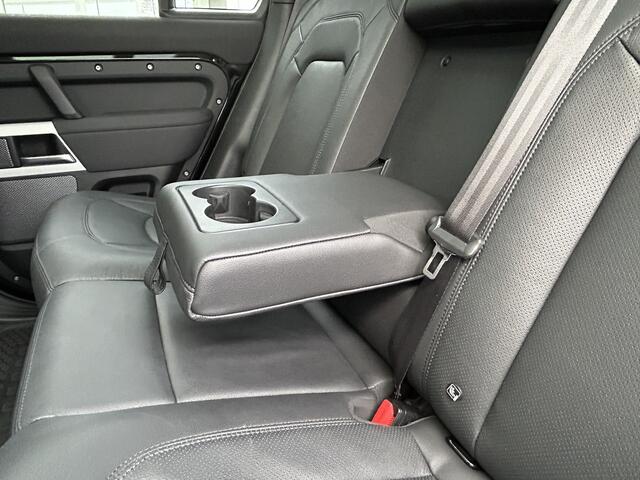 Land Rover DEFENDER 110 2.0 P400e 110 XS Edition | Nieuw door ons geleverd | Panoramadak | 22" velgen | Matrix LED |