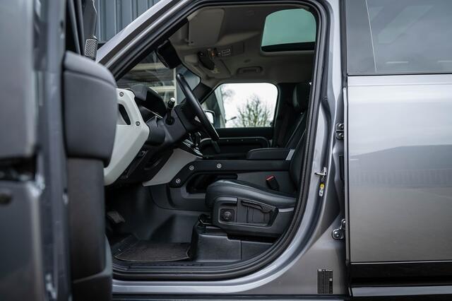 Land Rover DEFENDER 2.0 P400e 110 X-Dynamic SE | Panorama | Luchtvering | 360 ° | Ventilatie | BTW | 20 Inch |