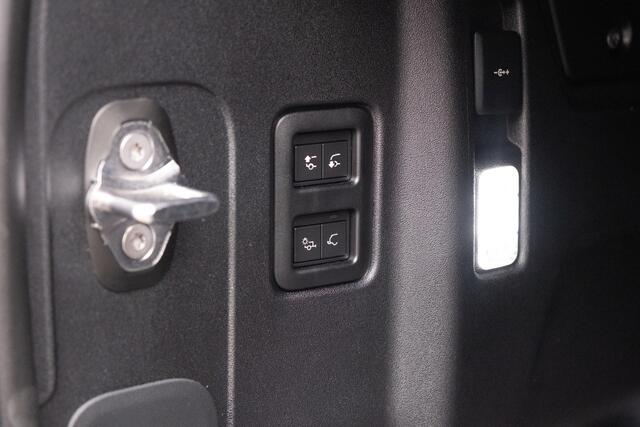 Land Rover DEFENDER 110 2.0 P300e 110 X-Dynamic HSE | HNP ¤ 123.604,- | ELEC TREKHAAK | BLACK PACK