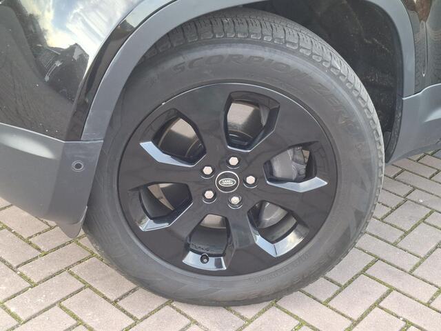 Land Rover DEFENDER 2.0 P400e 110 S Aut Hybrid | Cold Climate pack | Luchtvering | Black pack | 1 eig