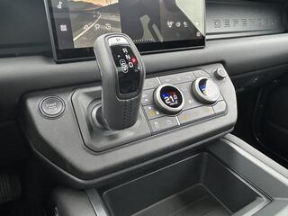 land-rover-defender-110-2.0-p300e-1