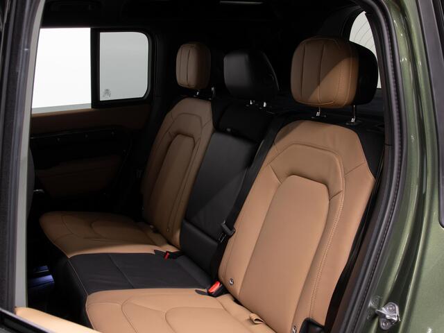 Land Rover DEFENDER 110 2.0 P300e 110 X Modeljaar 2026