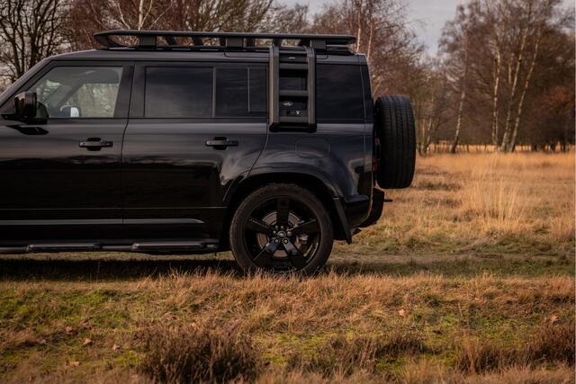 Land Rover DEFENDER 110 2.0 P400e 110 X-Dynamic HSE