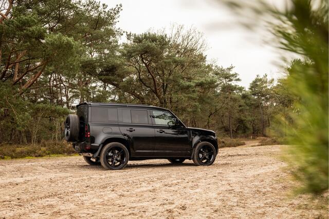 Land Rover DEFENDER 110 2.0 P300e 110 X-Dynamic HSE HUD 22inch 5 jaar garantie