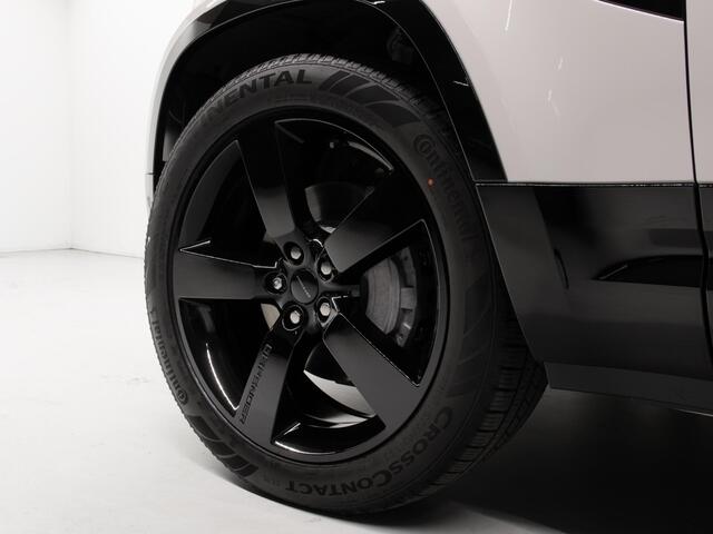 Land Rover DEFENDER 2.0 P300e 110 X-Dynamic HSE