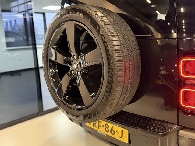Land Rover DEFENDER 3.0 D250 110 MHEV X-Dynamic SE Heritage Custom / grijs kenteken