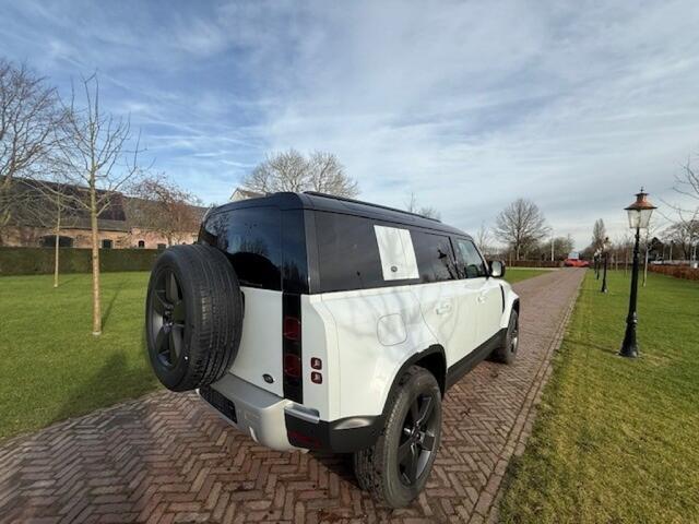 Land Rover DEFENDER 110 P400e 221kW Aut.Luchtvering , schadevrij, dealeronderhouden.