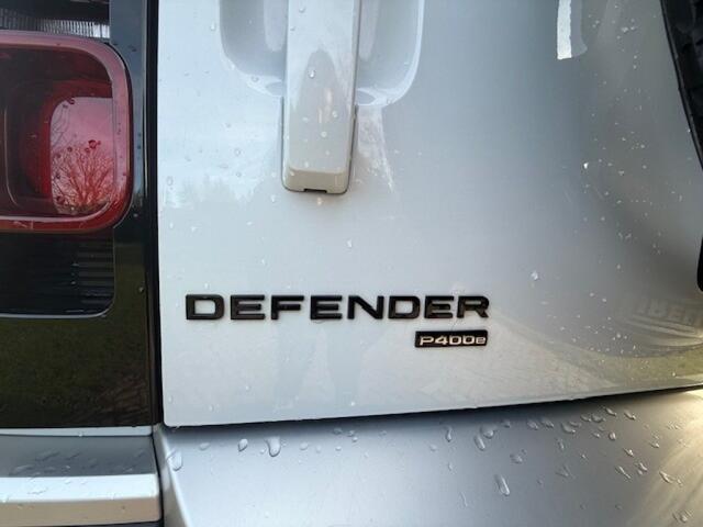 Land Rover DEFENDER 110 P400e 221kW Aut.Luchtvering , schadevrij, dealeronderhouden.