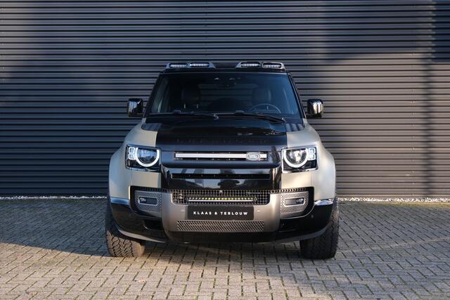 Land Rover DEFENDER 3.0 D200 90 MHEV X-Dynamic SE | Grijs kenteken | Verstralers | 22'' Black Crow | Wrap |