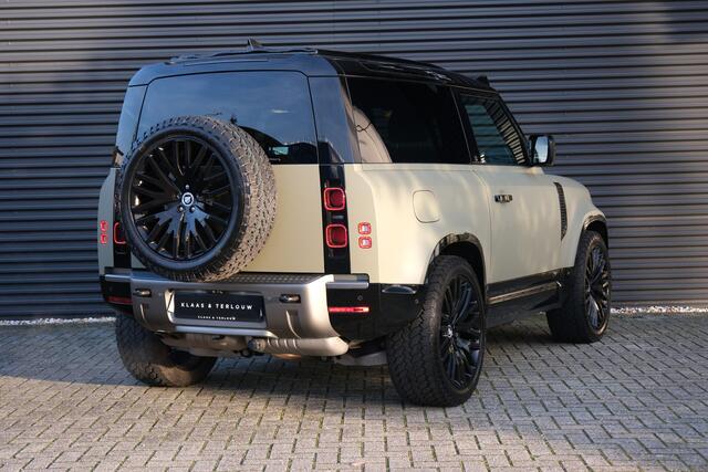 Land Rover DEFENDER 3.0 D200 90 MHEV X-Dynamic SE | Grijs kenteken | Verstralers | 22'' Black Crow | Wrap |