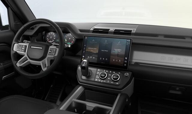 Land Rover DEFENDER 110 P300e 110 Forest Edition | Schuif/Kantel Dak | Driver Assist Pack | Cold Climate Pack | Afneembare Trekhaak| Vaste Sleepogen |