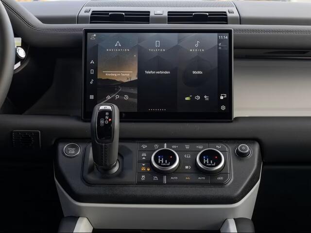 Land Rover DEFENDER 3.0 D200 110 X-Dynamic SE Grijs Kenteken Luchtvering Trekhaak ACC Memory 20 Inch 360 Camera Stuurverwarming Stoelverwarming