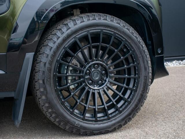 Land Rover DEFENDER 3.0 D200 90 MHEV S l URBAN l Torque vectoring l Carbon l Jumpseat l Trekhaak l Grijs Kenteken