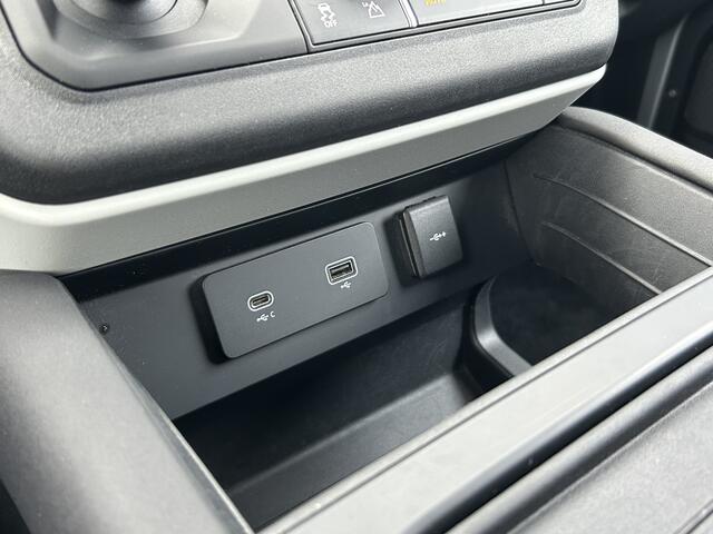 Land Rover DEFENDER 3.0 D200 6-cil. 90 -EURO 6-f S - Commercial | Keyless Entry | 360 Camera | 22" velgen | Stoelverwarming | Grijs kenteken |