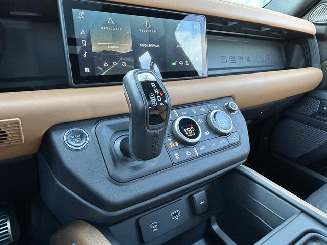 Land Rover DEFENDER 110 3.0 P400 6-cil. AWD 110 X | 7-persoons | Gondwana Satin film | Geklimatiseerde voorstoelen | Adaptive |