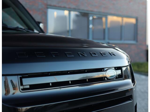 Land Rover DEFENDER 110 P400e 110 X | Pano - HUD - Meridian