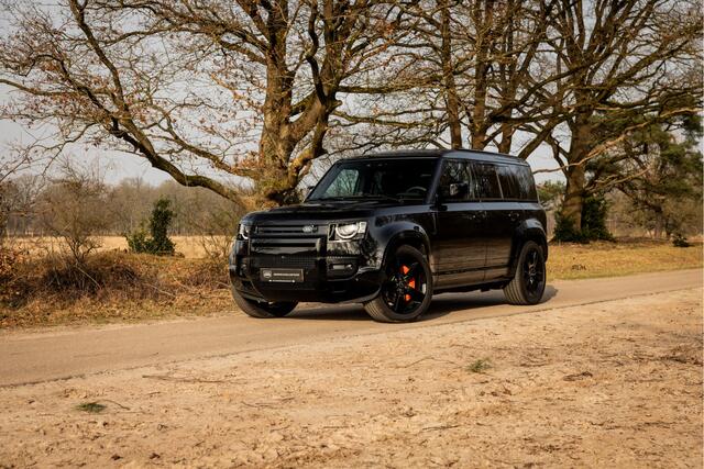 Land Rover DEFENDER 110 2.0 P300e 110 X-Dynamic SE Fabrieksgarantie t/m 2030