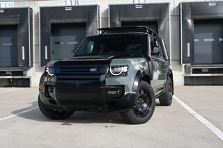 land-rover-defender-110-2.0-p300e-1