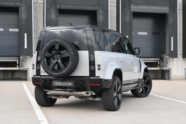 Land Rover DEFENDER 110 2.0 P300e 110 Dynamic SE Edition