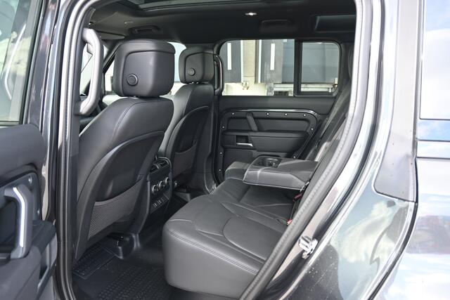 Land Rover DEFENDER 110 2.0 P300e 110 Dynamic Edition