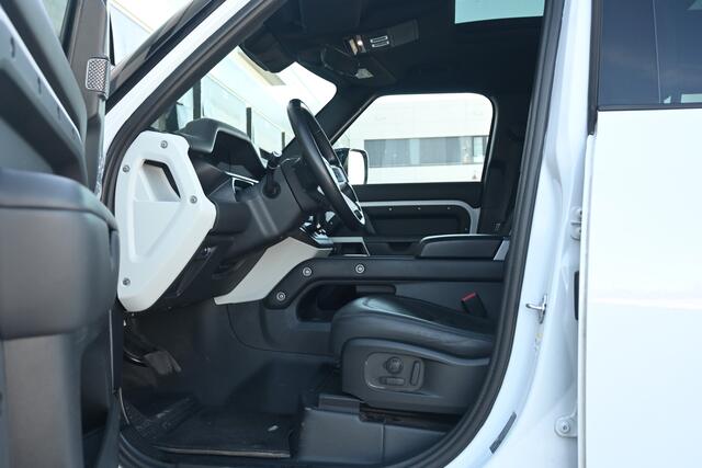 Land Rover DEFENDER 110 2.0 P400e 110 HSE