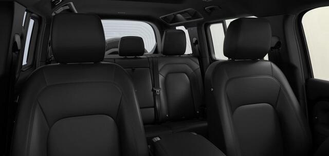 Land Rover DEFENDER 110 2.0 P300e 110 S Forest Edition Leverbaar vanaf 06/2026