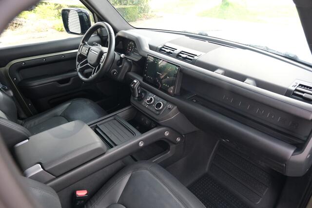 Land Rover DEFENDER 110 2.0 P400e 110 X-Dynamic HSE | Elec Trekhaak | Schuif kanteldak | Stuurverwarming