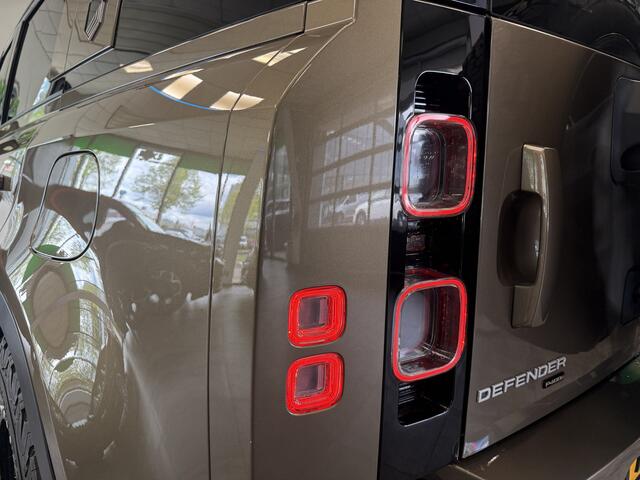 Land Rover DEFENDER 110 2.0 P400e 110 Heritage Leder Full-led Navigatie
