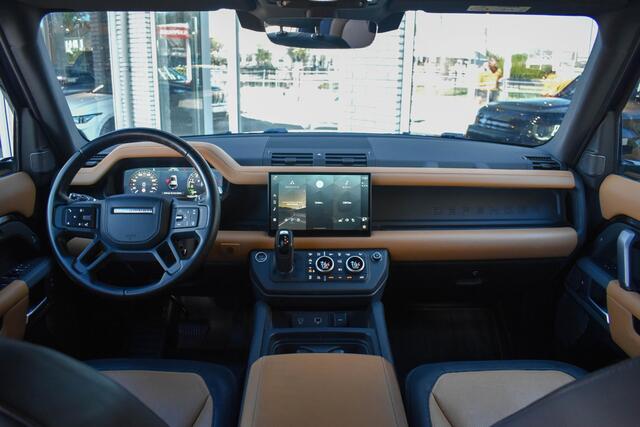 Land Rover DEFENDER 110 2.0 P400e 110 XS Edition Pano Lier Trekhaak