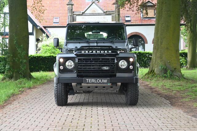 Land Rover DEFENDER 2.2 D HT 90" Adventure