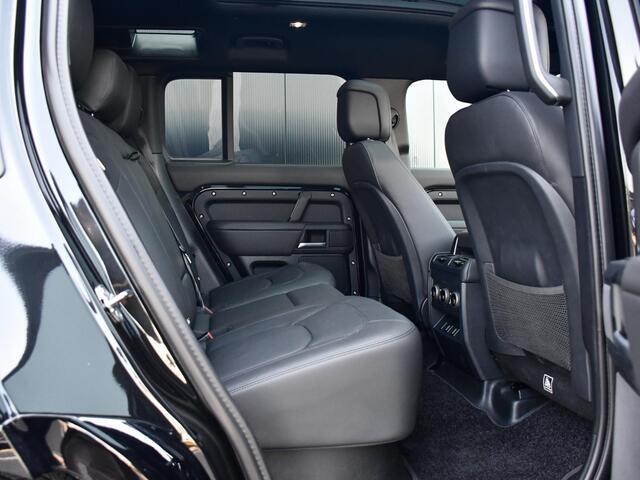 Land Rover DEFENDER 110 2.0 P300e 110 X-Dynamic HSE l Schuif-/kantel Panorama dak l Black Pack l 22 Inch l Trekhaak l 2026 model