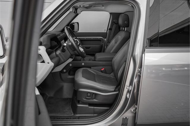 Land Rover DEFENDER 110 2.0 D240 110 HSE 7-Pers Pano Trekhaak ACC Meridian
