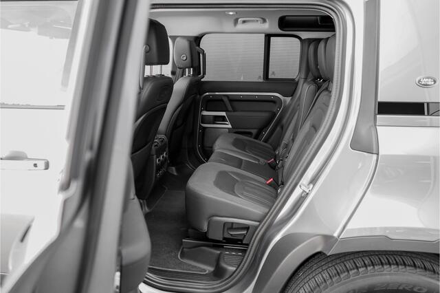 Land Rover DEFENDER 110 2.0 D240 110 HSE 7-Pers Pano Trekhaak ACC Meridian