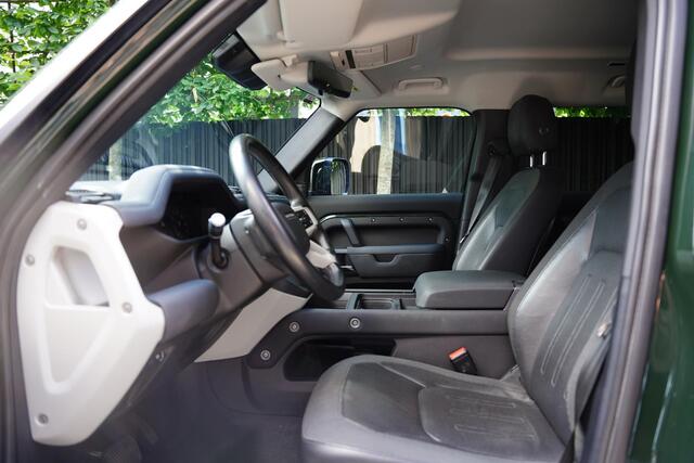 Land Rover DEFENDER P400 110 X-Dynamic 7p. URBAN