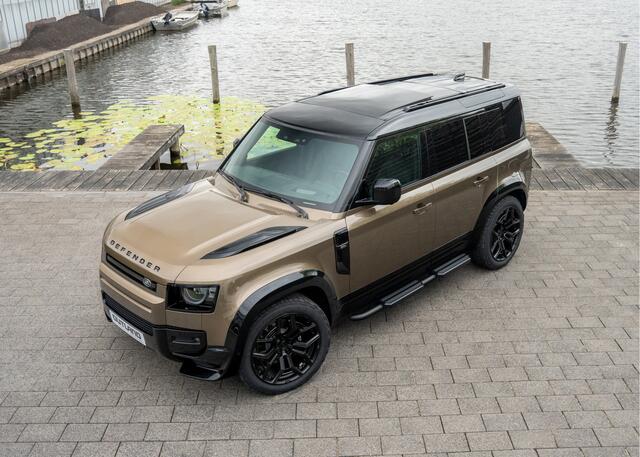 Land Rover DEFENDER 110 P300e 110 X-Dynamic HSE | Outland Edition II | Full Options | 6-Persoons | Gondwana Stone | Ebony leder |