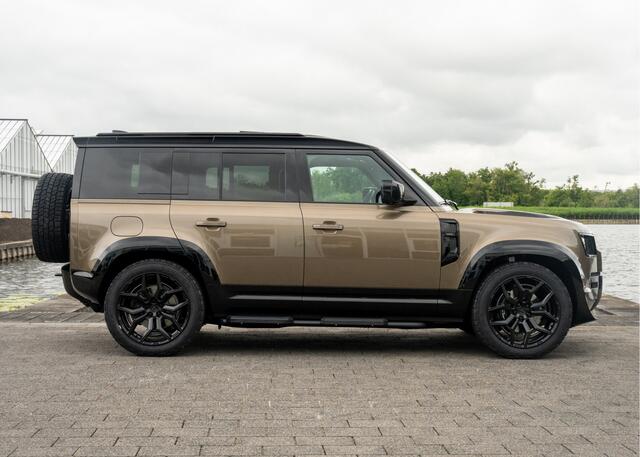 Land Rover DEFENDER 110 P300e 110 X-Dynamic HSE | Outland Edition II | Full Options | 6-Persoons | Gondwana Stone | Ebony leder |
