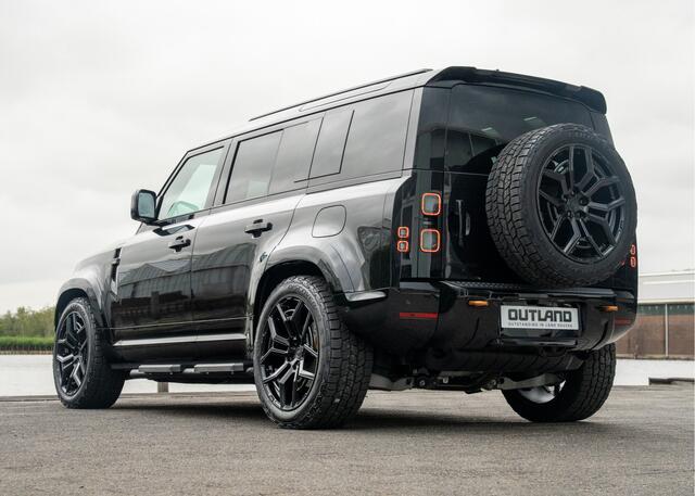 Land Rover DEFENDER 110 P300e 110 HSE | Outland Edition II | Full Options | 6-Persoons | Santorini Black | Ebony leder |