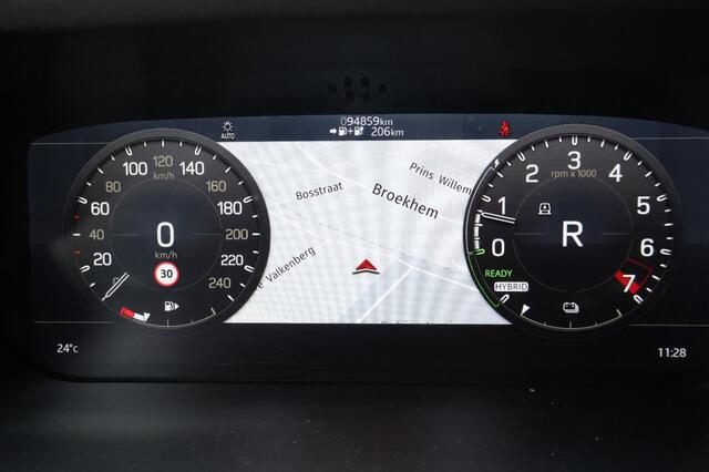 Land Rover DEFENDER 110 Hybrid X-Dynamic S / Luchtvering / Panoramadak / trekhaak
