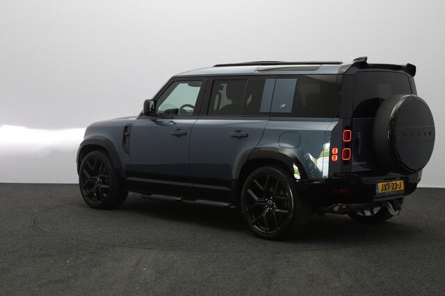 Land Rover DEFENDER 110 2.0 P400e 110 6P. SE 404 PK PHEV, Urban Look, Panoramadak, Trekhaak, Leder