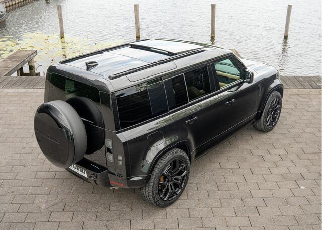 Land Rover DEFENDER 110 P300e 110 X-Dynamic HSE | Full Options | Urban WX-2R | Incl. Winterbanden | Santorini Black | Caraway leder |