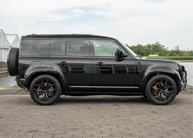 Land Rover DEFENDER 110 P300e 110 X-Dynamic HSE | Full Options | Urban WX-2R | Incl. Winterbanden | Santorini Black | Caraway leder |