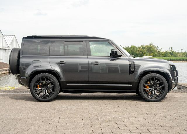 Land Rover DEFENDER 110 P300e 110 X-Dynamic HSE | Full Options | Urban WX-2R | Incl. Winterbanden | Carpathian Grey | Ebony leder |
