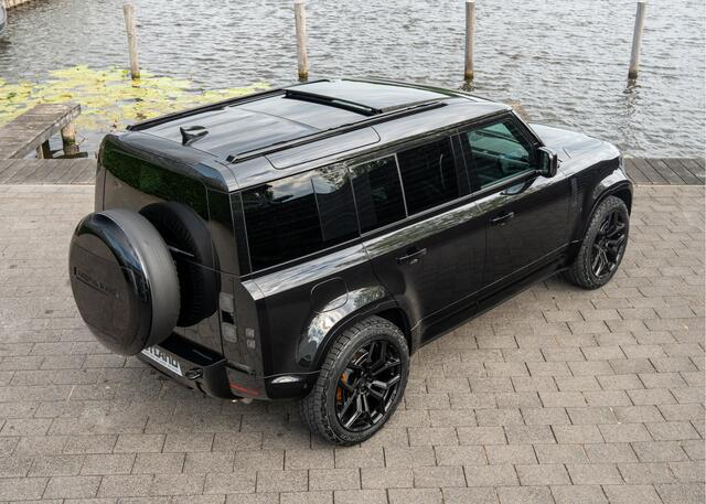 Land Rover DEFENDER 110 P300e 110 X-Dynamic HSE | Full Options | Urban WX-2R | Incl. Winterbanden | Santorini Black | 6-persoons! |