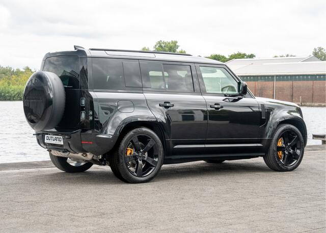 Land Rover DEFENDER 110 P300e 110 X-Dynamic HSE | Full Options | 6 zitplaatsen | Ebony leder | 22" inch LR |