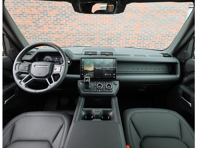 Land Rover DEFENDER 110 P300e X-Dynamic SE | Nieuw! - Pano - Trekhaak - Meridian