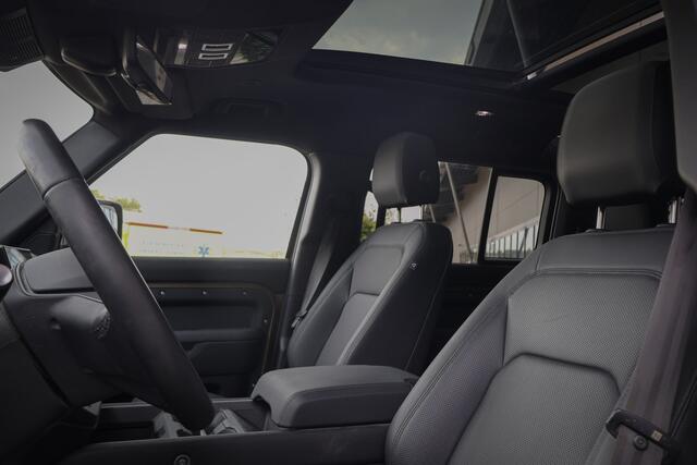 Land Rover DEFENDER 110 P300e X-Dynamic SE