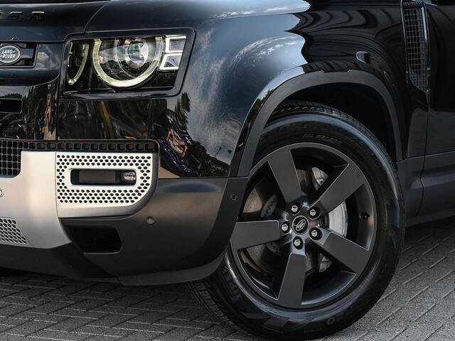 Land Rover DEFENDER 110 2.0 P400e 110 X-Dynamic HSE | Panoramadak | 360 Camera | Adaptive Cruise Control | Stuur + Stoelverwarming | Trekhaak | Keyless Entry |