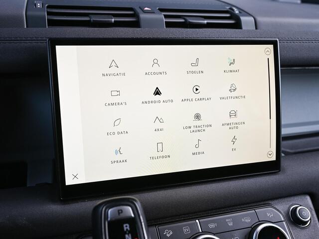 Land Rover DEFENDER 110 2.0 P400e 110 X-Dynamic HSE | Panoramadak | 360 Camera | Adaptive Cruise Control | Stuur + Stoelverwarming | Trekhaak | Keyless Entry |