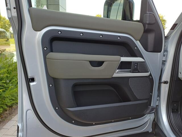 Land Rover DEFENDER Hard Top 3.0 D250 110 X-Dynamic SE | Nieuw door ons geleverd | Khaki leder | Elektr. trekhaak tot 3.000kg |